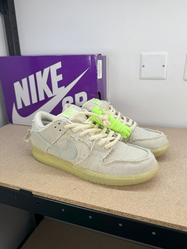 Nike Dunk SB " Mummy "